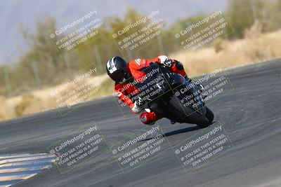 media/Mar-28-2022-Superbike Trackdays (Mon) [[b8603d0f67]]/Open Track Time/Turn 7/